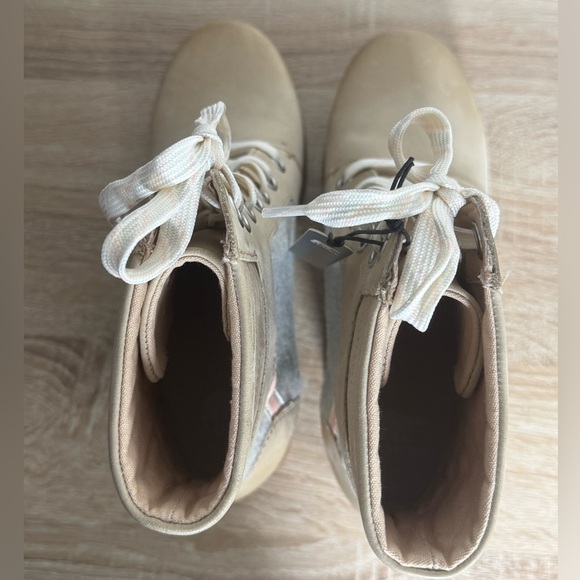 Sorel Joan Of Arctic Wedge lll Lexie 9.5 Boots Natural Tan Waterproof Bootie - Picture 9 of 12